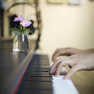 舔男人鸡男人爽的大叫床
